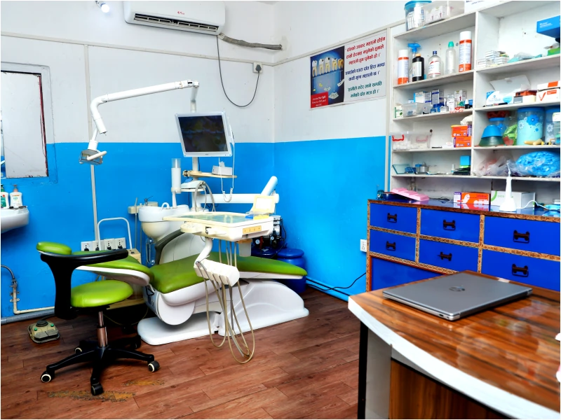 Dental treatment room with chair and clinical equipment